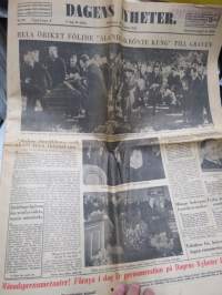 Dagens nyheter 28.8.1945, Hela öriket följde &quot;Ålands okrönte kung&quot; till graven