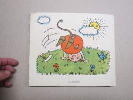 Peikko Koukeroisen Aapinen / Aapiskirja - peikonpoika Kiekurakiemuran piirtämin kuvin, joita pienokaiset voivat värittää mielin määrin - laatinut Ulla von Wendt