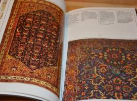 Iranin mattoja  Iranian carpets