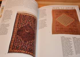 Iranin mattoja  Iranian carpets