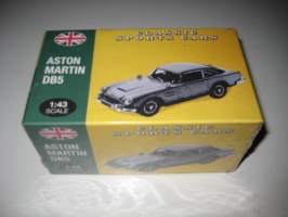 Classic Sports Cars - Aston Martin DB5