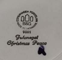 Joululautanen - Tanska vuosi 1981.  Posliinilautanen, seinälautanen, koristelautanen (Vintage Christmas Plate, Denmark Scandinavian Design, Jultallrik, Porcelain)