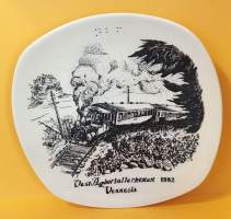 Muistolautanen - Vest-Agdertallerkenen 1982.  Posliinilautanen, seinälautanen, keräilylautanen (Norway, Scandinavian porcelain, commemorative plate, Norja)