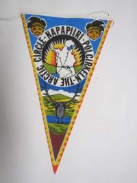 Lappi - Napapiiri - Polcirkeln - The Arctic Circle -matkailuviiri / souvenier pennant