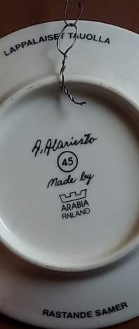 Keräilylautanen - Andreas Alariesto  nr. 45. Seinälautanen, taidelautanen. (Vintage,  Scandinavian Porcelain, , collecting plate)