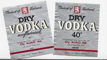 Dry Vodka  nr 015 ja 0158 -   viinaetiketti 2 eril