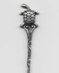 Figuriini kilpikonna coctail tikku - vanhaa leimattua 0.900 sterling hopeaa