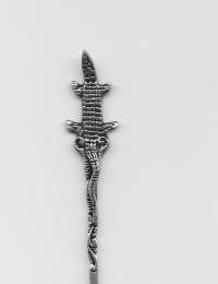 Figuriini krokotiili coctail tikku  - vanhaa leimattua 0.900 sterling hopeaa