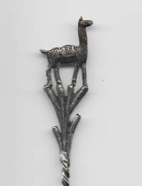 Figuriini laama coctail tikku  - vanhaa leimattua 0.900 sterling hopeaa