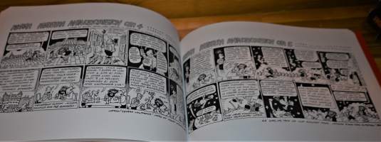 Mainosmies Ketara : Mainosuutisten ja Markkinointi &amp; mainonta -lehden sarjakuvia vuosilta 1985-1997