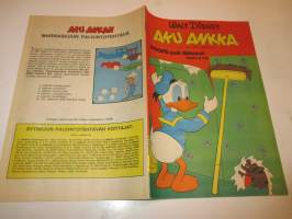 Aku Ankka nro 44 / 1977 - Ei sis. peliä