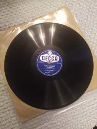 Decca SD 5195 , Pikku-Tapani.   : pieni merimies / cowboy  olen minäkin  V. 1954