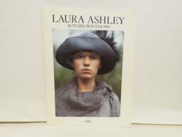 Laura Ashley Autumn/Winter 1983 -kuvasto