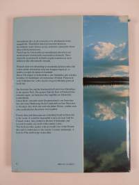 Suomalainen järvi = Finland - sjöarnas land = Finland - a land of lakes = Finnland - ein land der seen