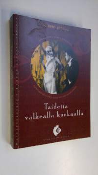 Taidetta valkealla kankaalla : suomalaisia elokuvatekstejä 1896-1950