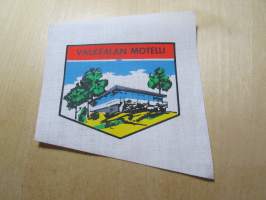 Valkealan Motelli -kangasmerkki, matkailumerkki, leikkaamaton