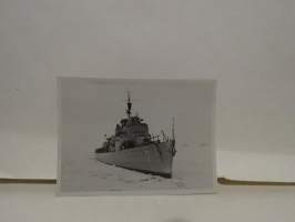Valokuva sotalaiva