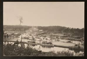 Höyrylaivoja Jyväskylän satamassa 1930-luvulla -  Valokuvakortti