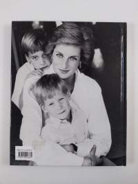 Diana : kunnianosoitus sydänten kuningattarelle