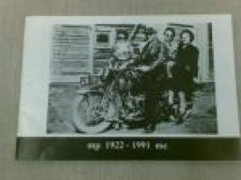 Moottoripyörä-esite mp 1922-1991 mc