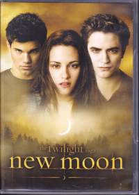 DVD - The Twilight saga- New Moon, 2010. 3 DVD. Kristen Stewart, Robert Pattison. Suomenkieliset tekstit.