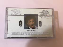 Lionel Richie  - Dancing in the ceiling (MOXC6158) -C-kasetti / Cassette