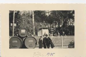 Viinityynyreiden äärellä Rotka Saksa 1935 valokuva 9x13  cm
