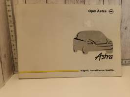 Opel Astra ohjekirja