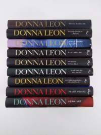 Donna Leon-paketti (9 kirjaa) : Pedon palkka ; Ansionsa mukaan ; Sokea rakkaus ; Nuoruuden lähde ; Anteeksiannon houkutus ; Kultamuna ; Kasvot ikkunassa ; Oman kä...