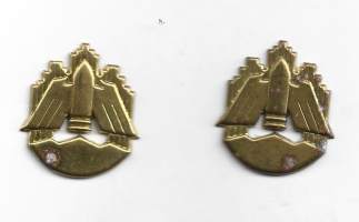 Finland Military Air Defence Shoulder Pair Insignia Badge Nice Gradeaselajitunnus  joukko-osastotunnus pari  - satiainen