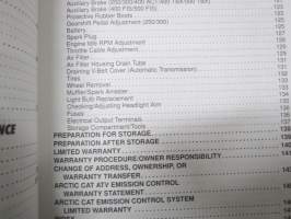 Arctic Cat ATV 2004 Operator´s Manual -mönkijä, käyttöohjekirja englanniksi