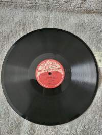Decca SD 5025, Hillevi : mä olen nainen /Eero väre: lumottu maa v. 1948