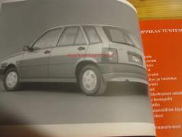 Fiat Tipo -  käsikirja