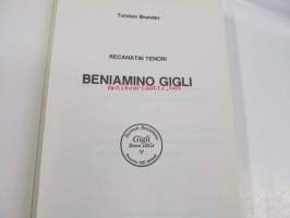 Recanatin tenori Beniamino Gigli
