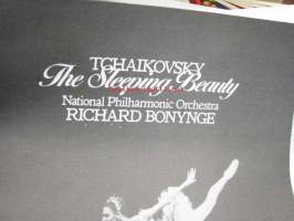 Tschaikovski - The sleeping Beauty - National Philharmonic Orchestra / Richard Bonynge -LP-levyboxi 3 levyä