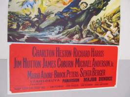 Majuri Dundee - Major Dundee -elokuvajuliste, Charlton Heston, Richard Harris, Jim Hutton, Sam Peckinpah