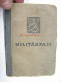 Militärpass Lars-Erik Berg Dragsvik 1952