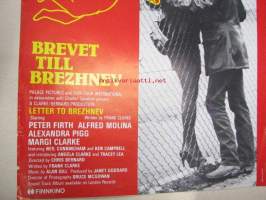 Kirje Brezhneville -  Brevet till Brezhnev -elokuvajuliste, Peter Firth, Alfred Molina, Alexandra Pigg, Chris Bernhard