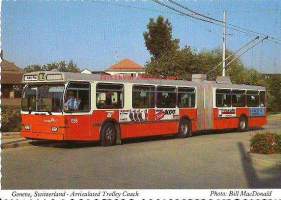 Volswagen  trolley coach   - linja-auto postikortti  kulkematon