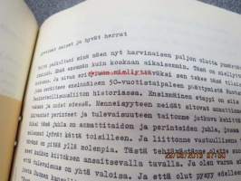 Suomen Panimomestariyhdistyksen asiakirjoja, luonnoksia, kirjeenvaihtoa, muisteluksia ym. -mappi 1960-luvulta (toiminnassa mukana olleen kirjastostosta löytynyt)
