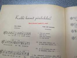 Kisakenttä 1945 nr 7 -Suomen Naisliikuntaliitto -julkaisu