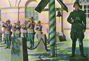Päävartio Helsinki  &quot;pussihousujen aikaan&quot;   - sotilaspostikortti blanco