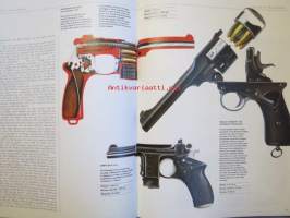 The complete handgun 1300 to the present