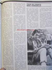 Vauhdin Maailma 1972 nr 11 -mm. Automerkkien syntyhistoriaa-Englantilaisia autoja, Saammeko esitellä Mika Arpiainen, Robert Penske ja Mark Donohue lähikuvassa,