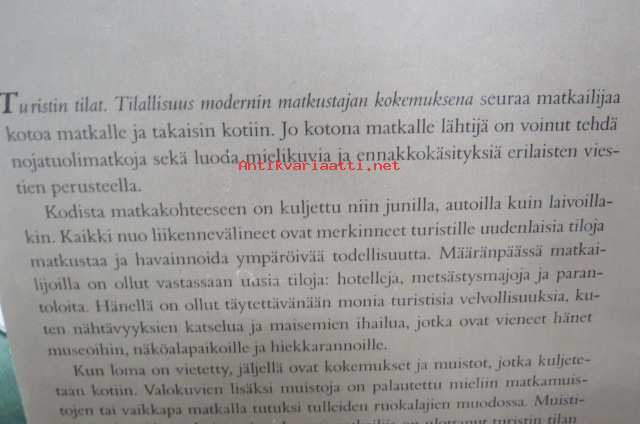 Norsunluinen laulu : novelleja ja katkelmia / Maria ältö:Kissa ;  Rohdoskaupassa ; Heidän oikeansa ja vääränsä ; Onni on tulleilleen ; -  Kunto: Hyvä 