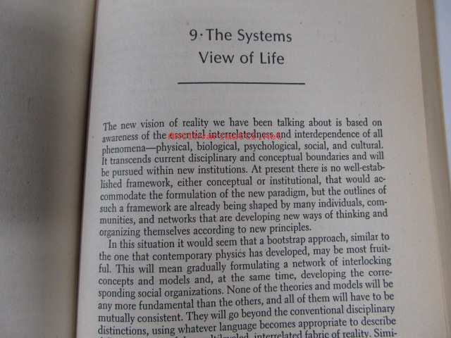 The Turning Point Science Society And The Rising Culture Capra Fritjof Kunto Hyva Antikvariaatti Net