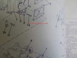 Evinrude 1971 Parts book 125 HP, katso tarkemmat mallimerkinnät kuvista.