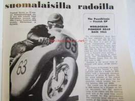 Moottori-urheilu 1962 nr 4 -mm. vuosikymmen moottoriurheilua, mies modenasta, trial tarinoita, mistä kenkä puristaa, ja sitten tankki täyteen, aurinkoinen