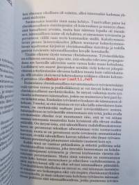 Murroksia - Esseitä, puheita ja kirjoituksia