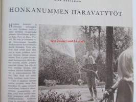 Kotiliesi 1966 nr 15 -mm. Viisi nuorta yrittäjää, Honkanummen haravatytöt, Ei tytöille riippumatto kasvatusta, Kotitalouden nykyaikaiset kylmäsäilytystilat,